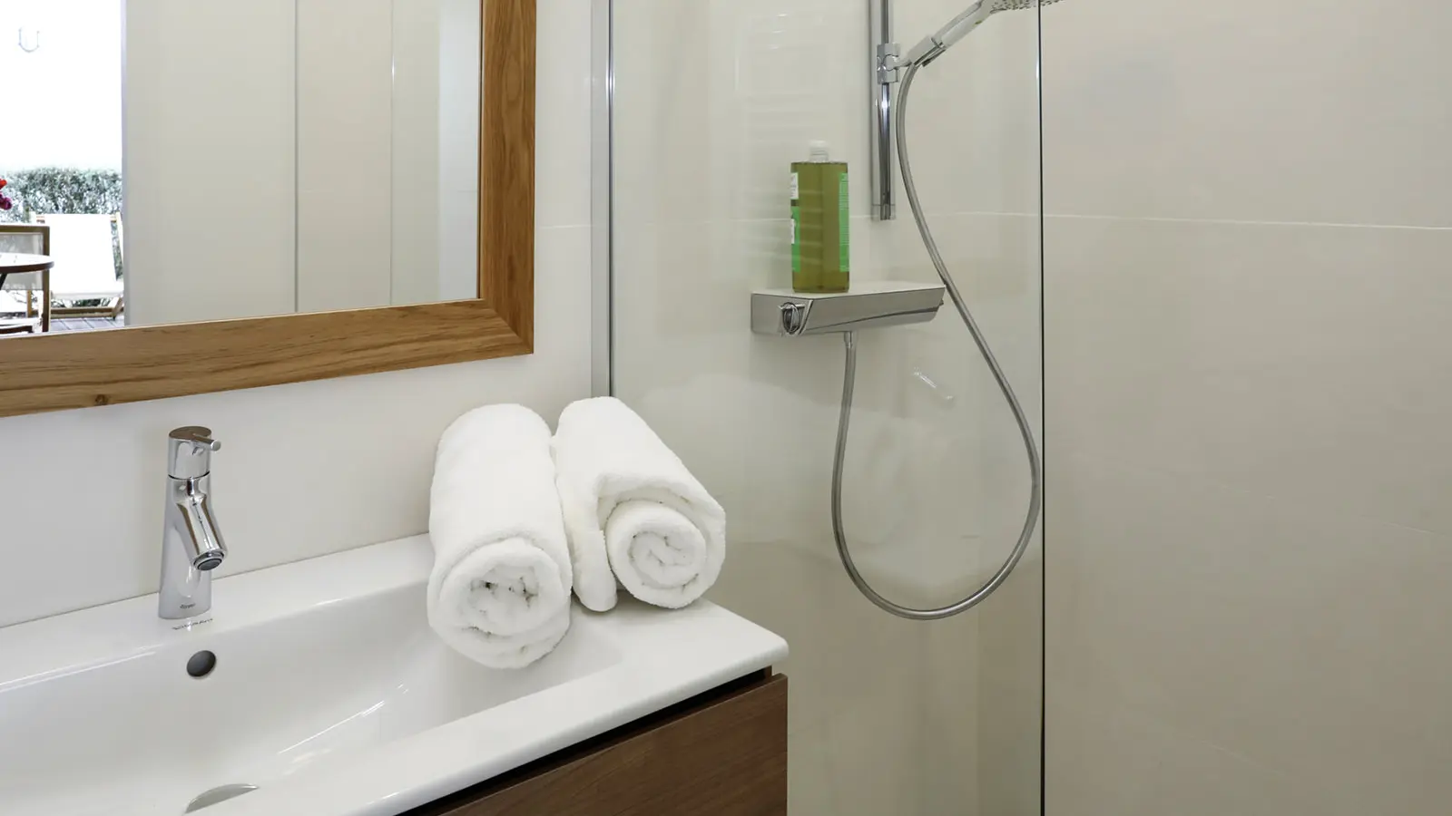 Salle d'eau de la chambre cosy