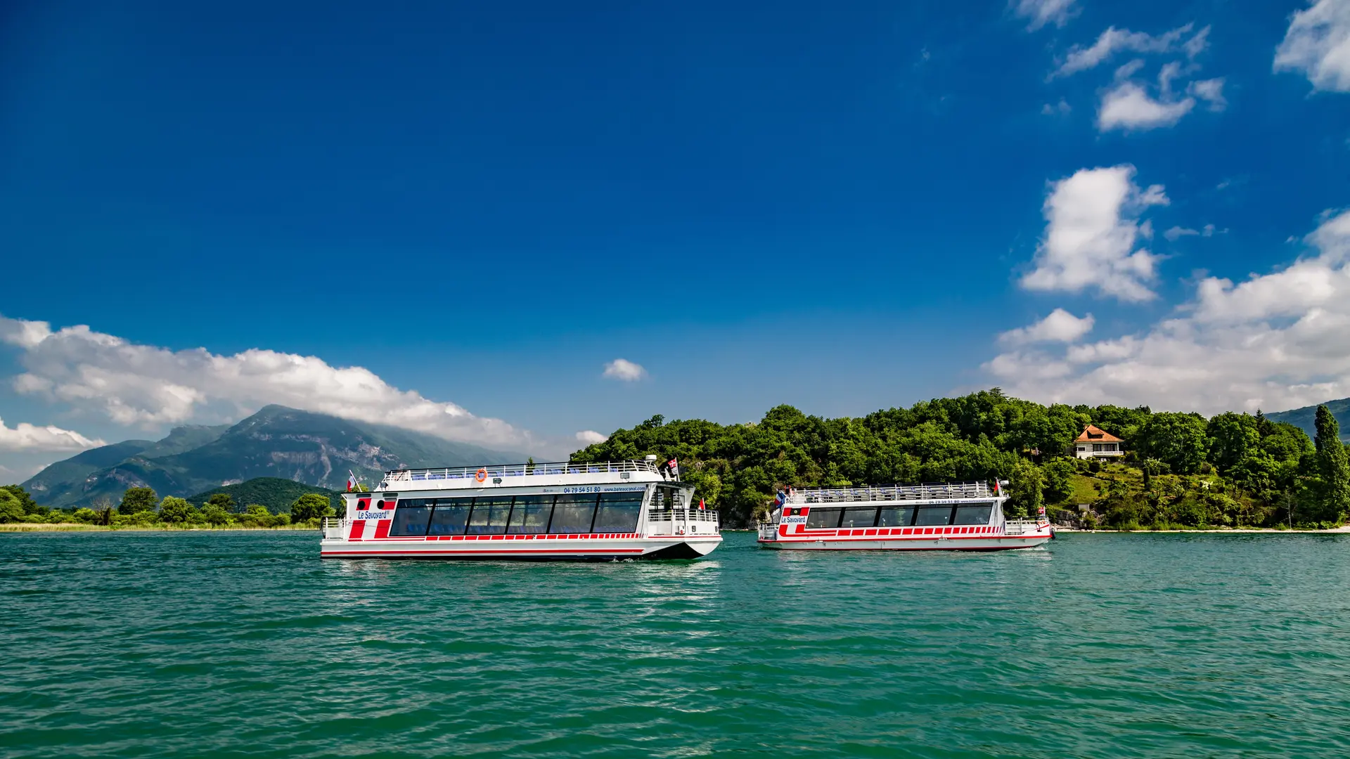 Les 2 bateaux panoramiques sur le Lac du Bourget