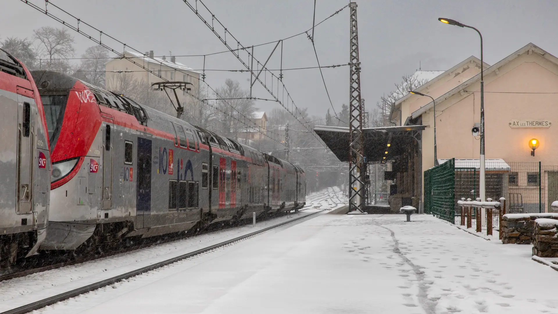 Train arrival at Ax-les-Thermes station