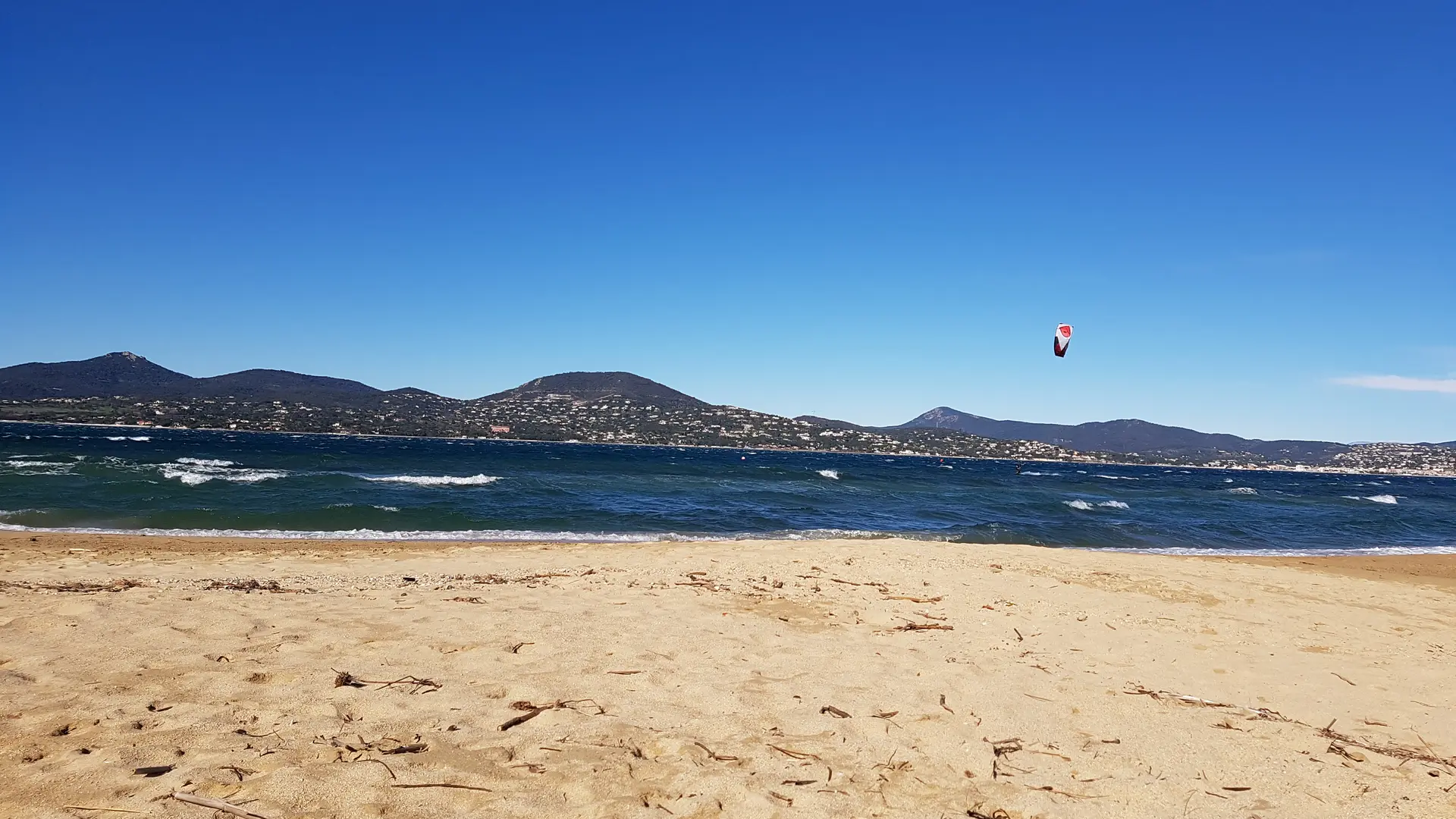 Plage de la Bouillabaisse à Gassin - https://gassin.eu