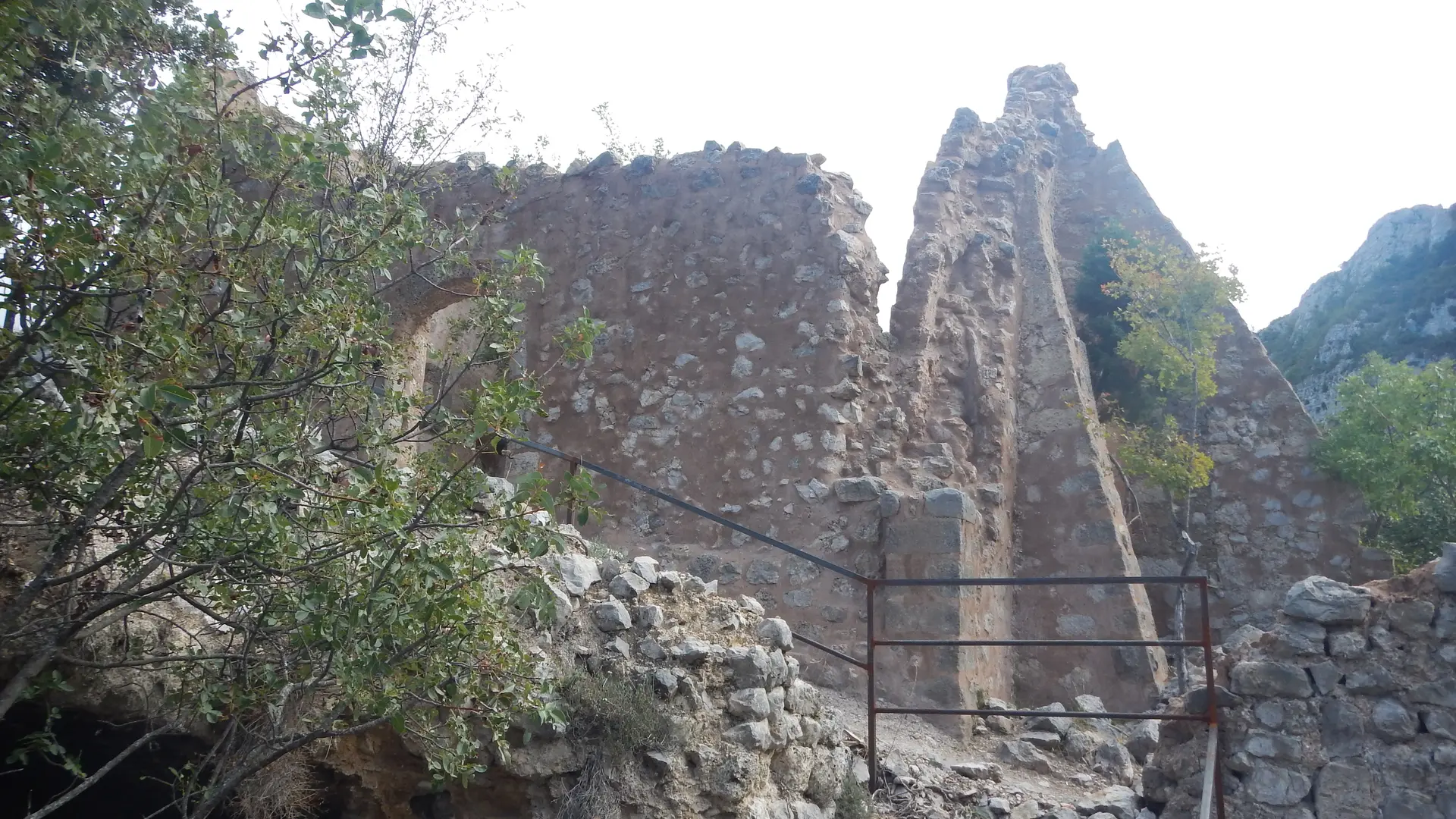 Pont romain et chapelle Saint André