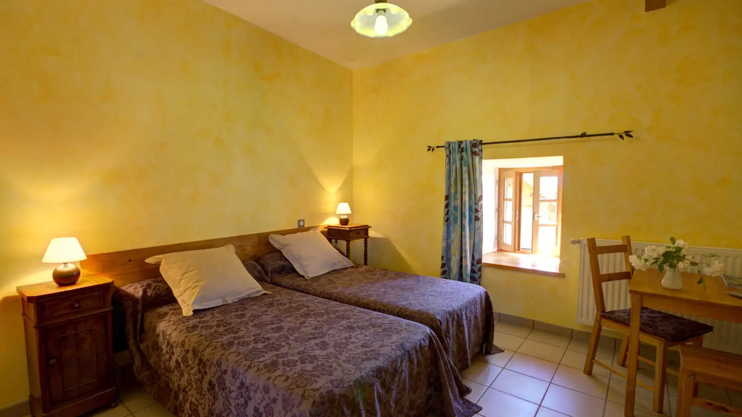 Chambre Bouton d'Or : 2 lits 90 regroupable