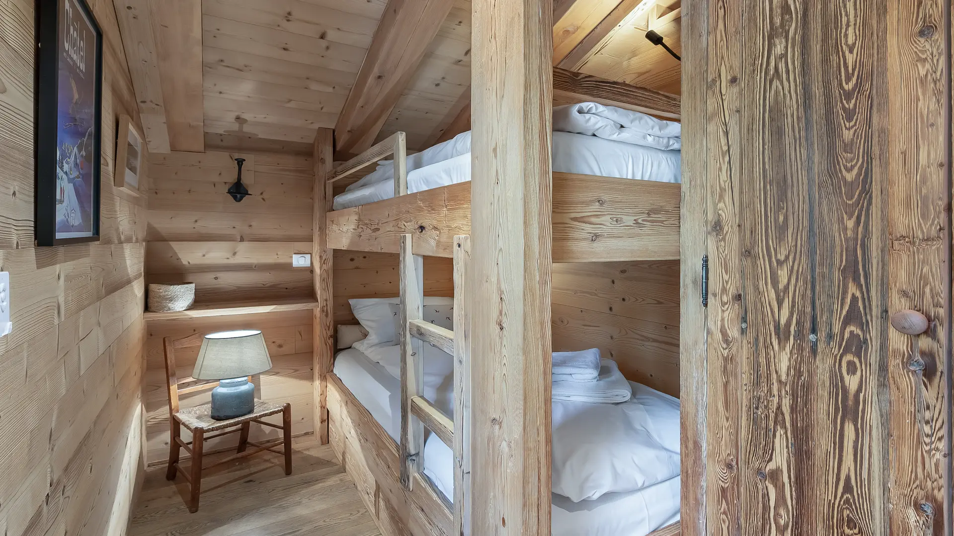 Espace nuit pour les enfans avec lits superposés