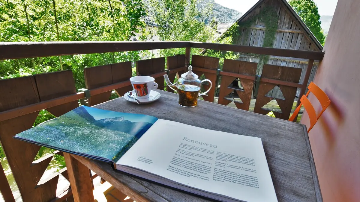 Auberge Les Clarines au Châtelard : balcon du restaurant