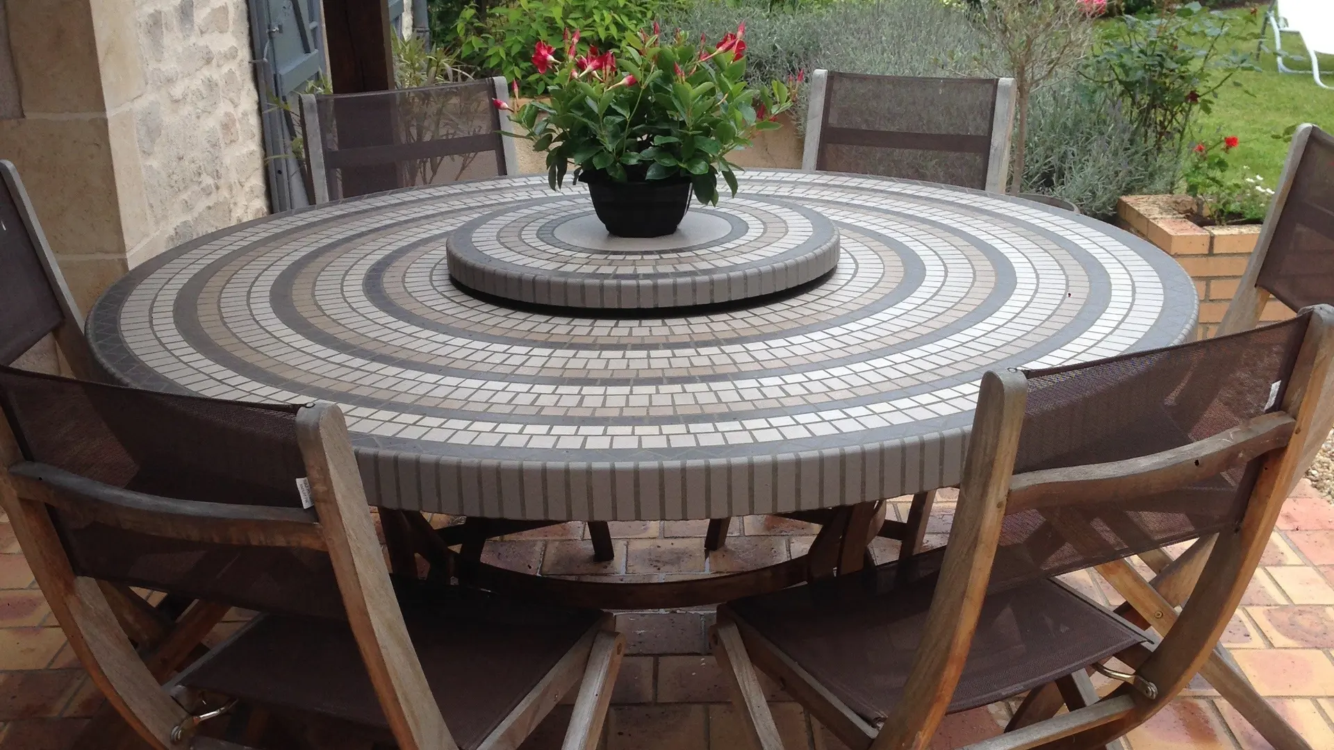 Table et chaises