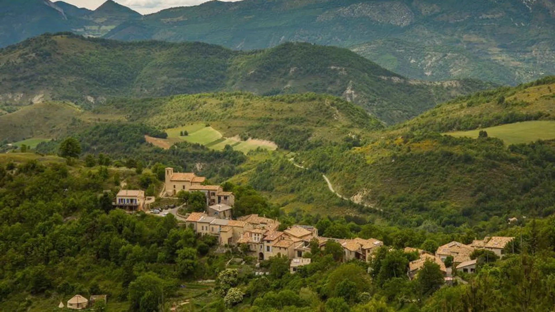 Panorama sur Eourres