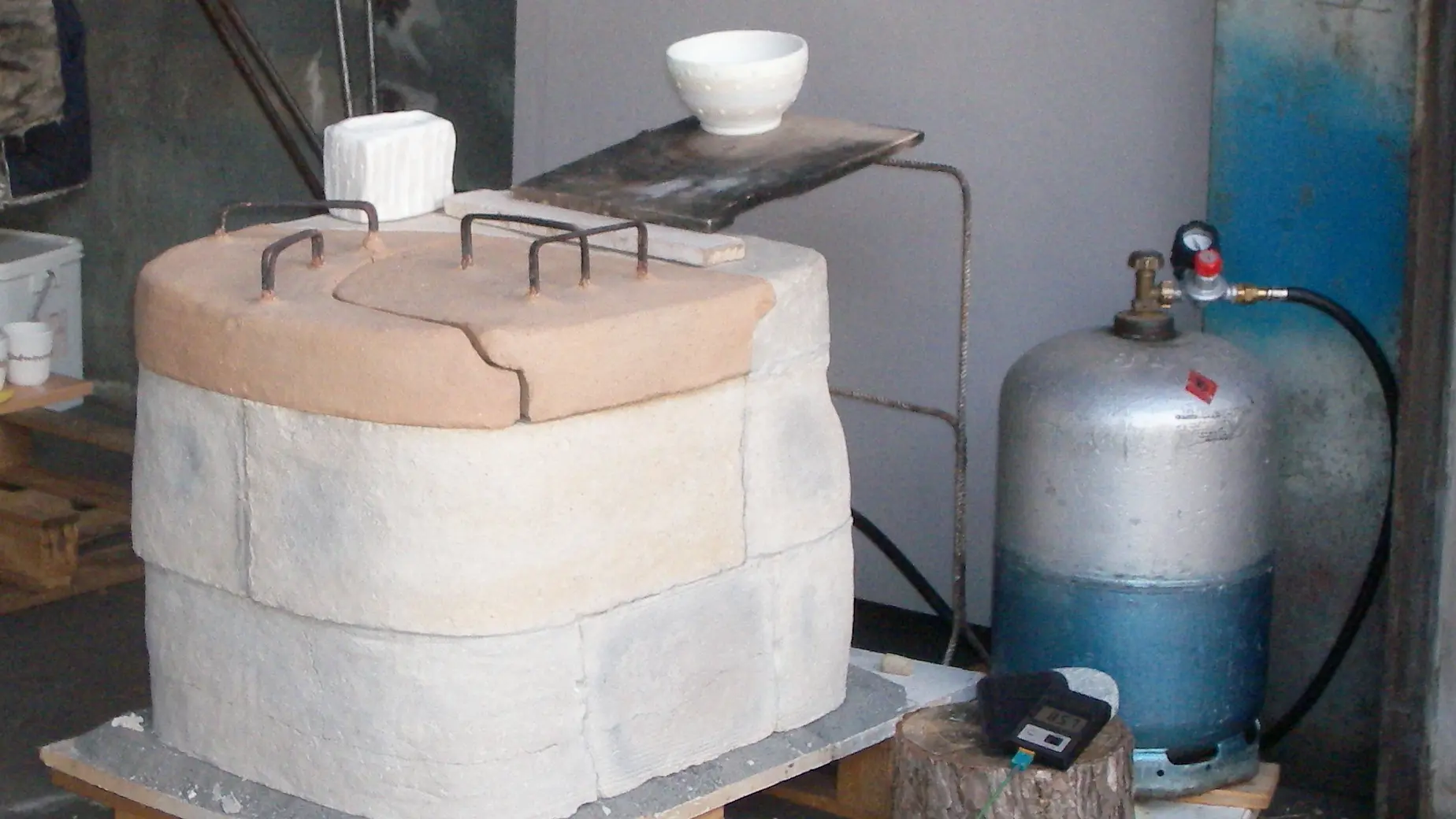 Calcythère, le four, en train de chauffer.