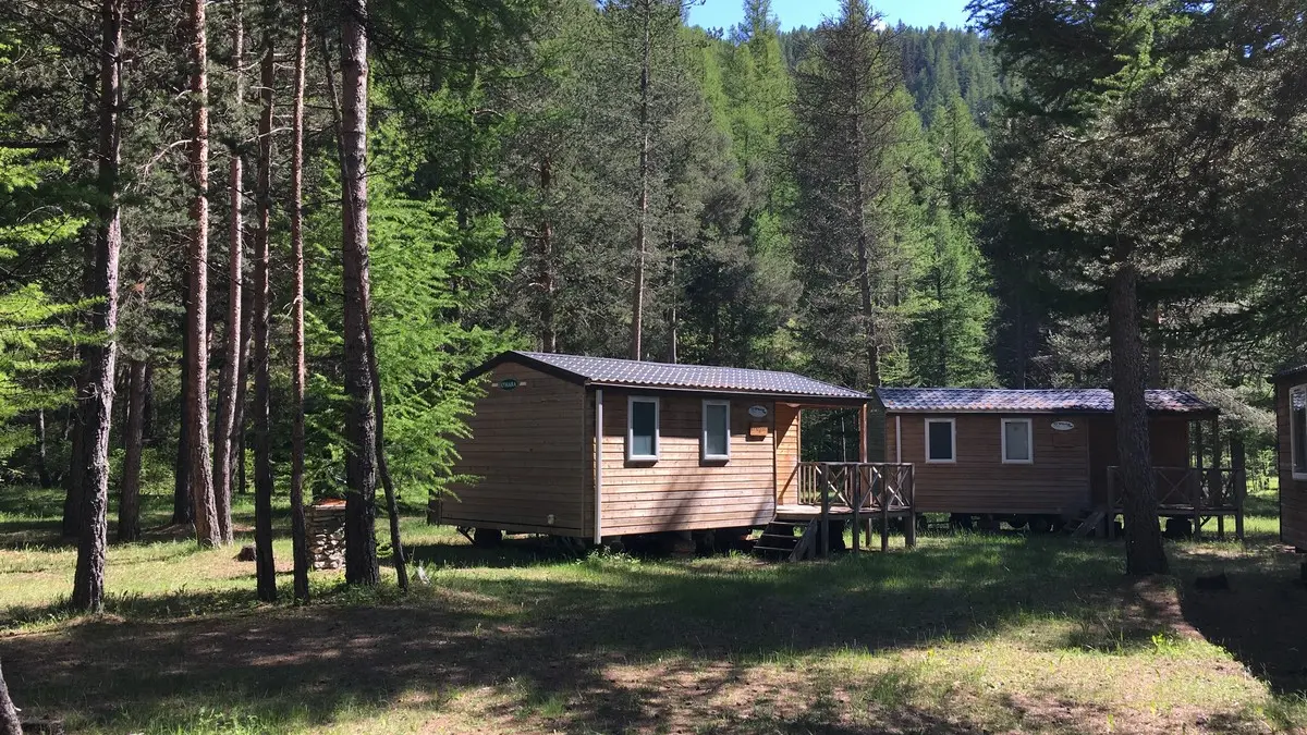 Intérieur camping en été