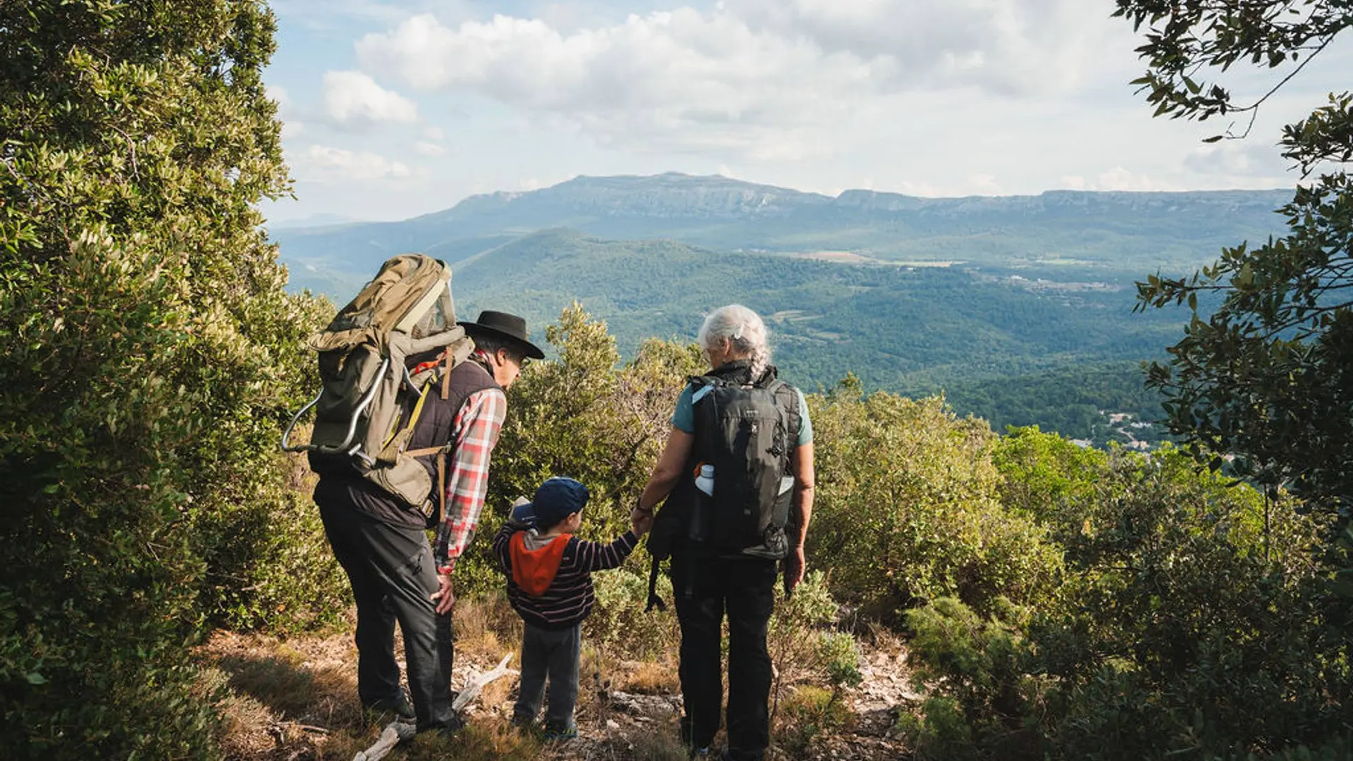 Vue depuis la crête de la Lare