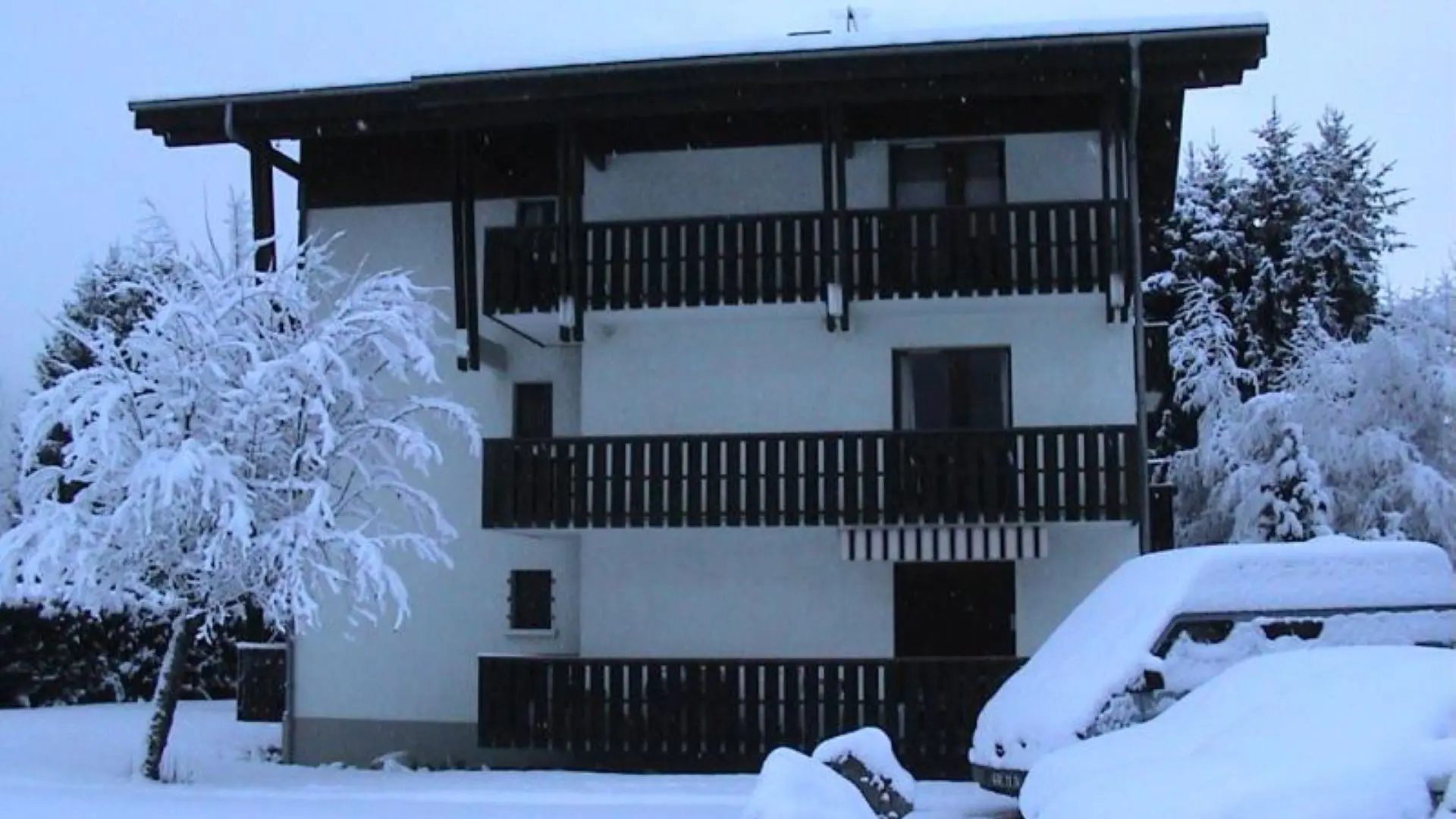 Résidence de l'appartement en hiver