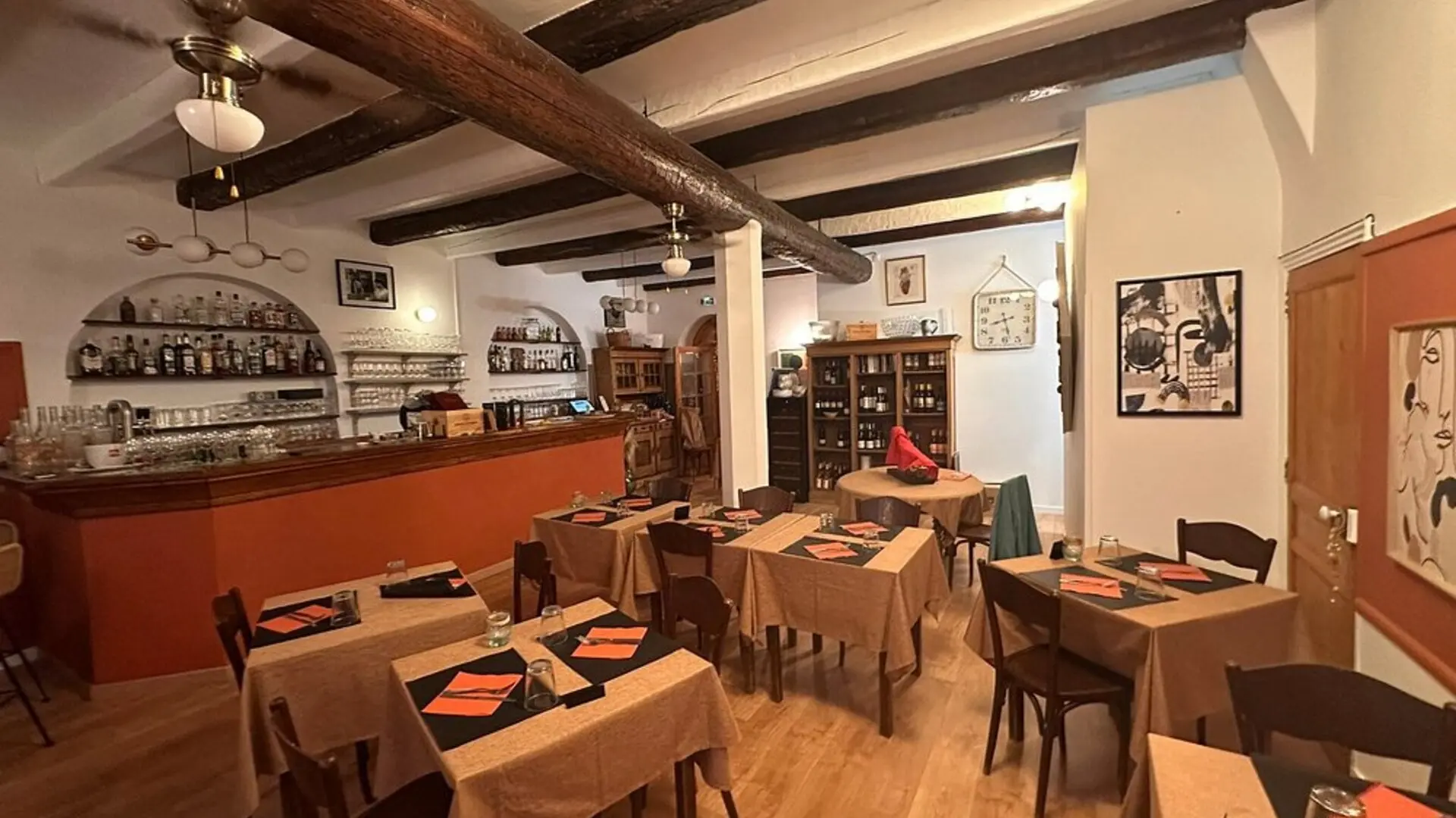 Restaurant intérieur