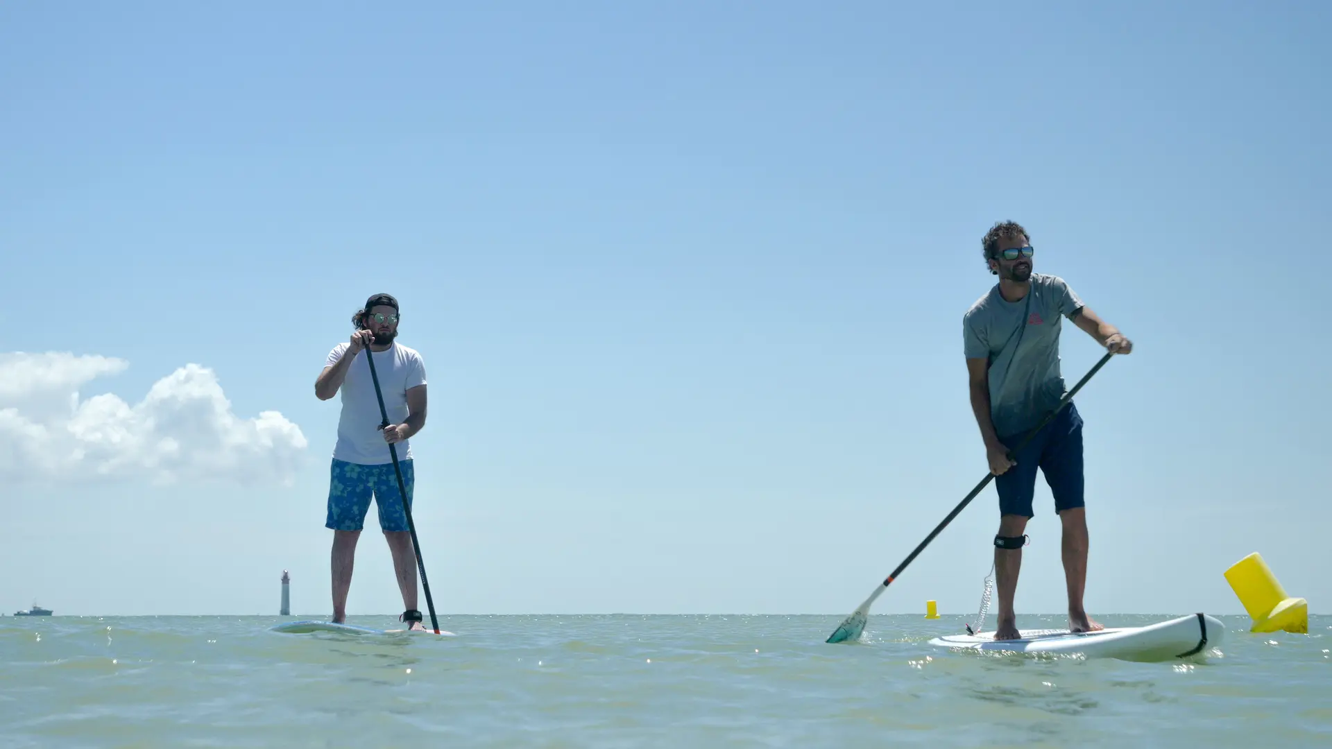 Stand up paddle