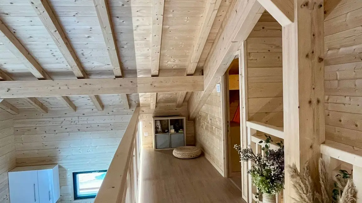 Couloir menant aux chambres