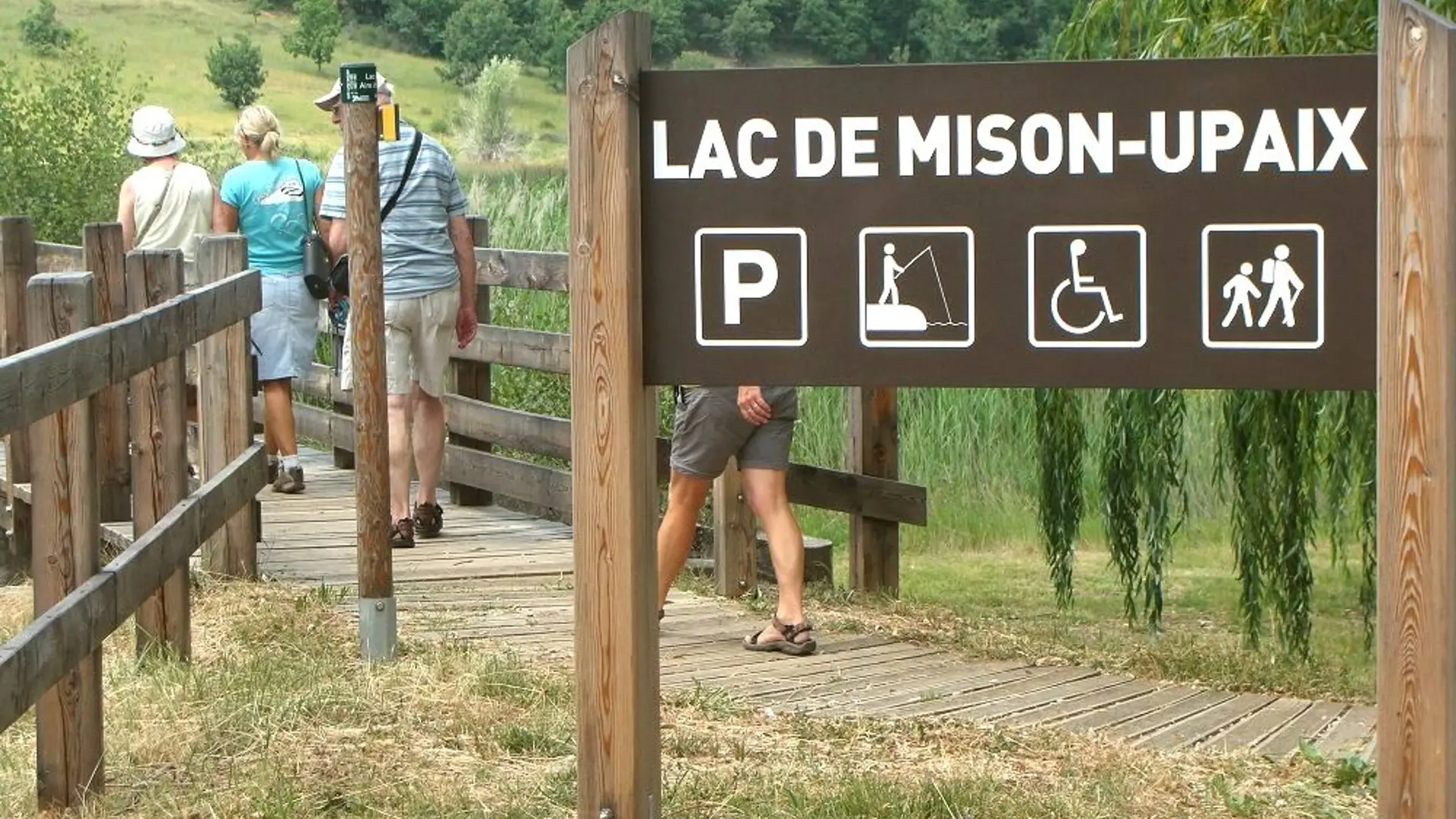 Sur les rives du lac de Mison