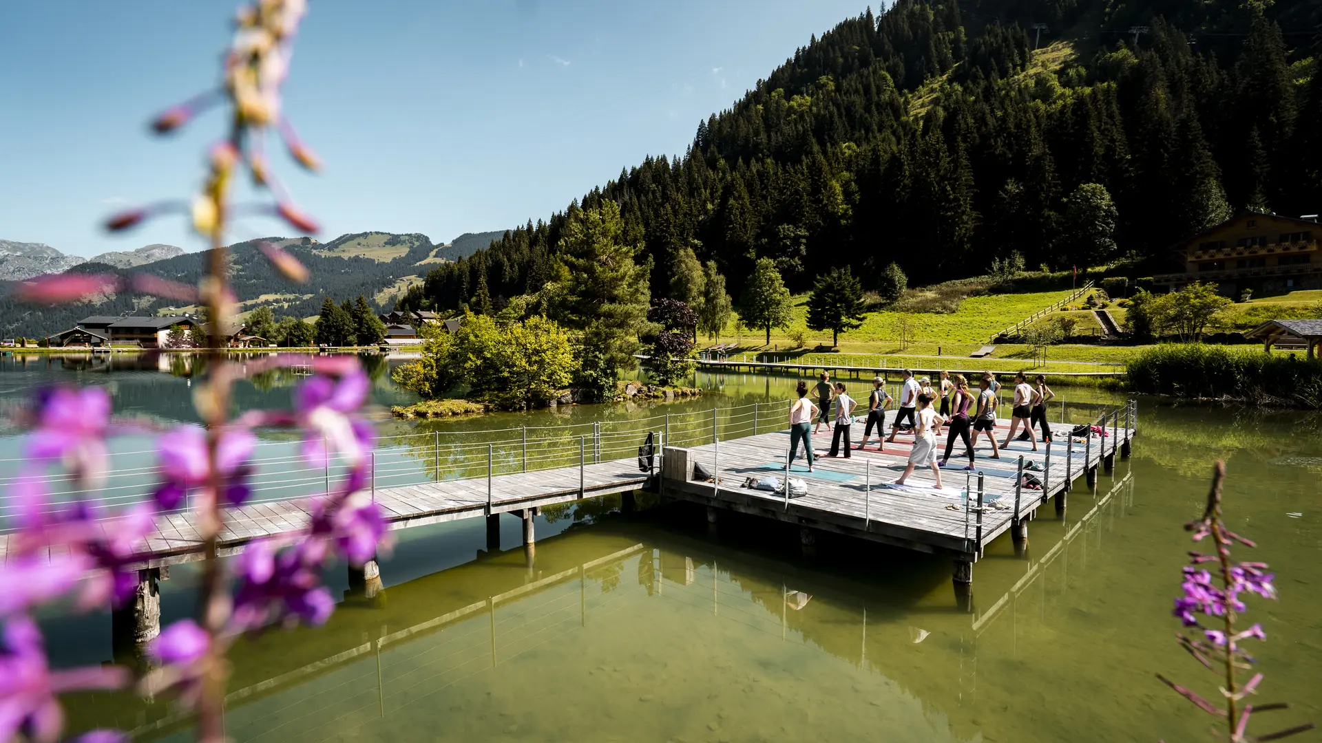 Yoga outdoor_Châtel