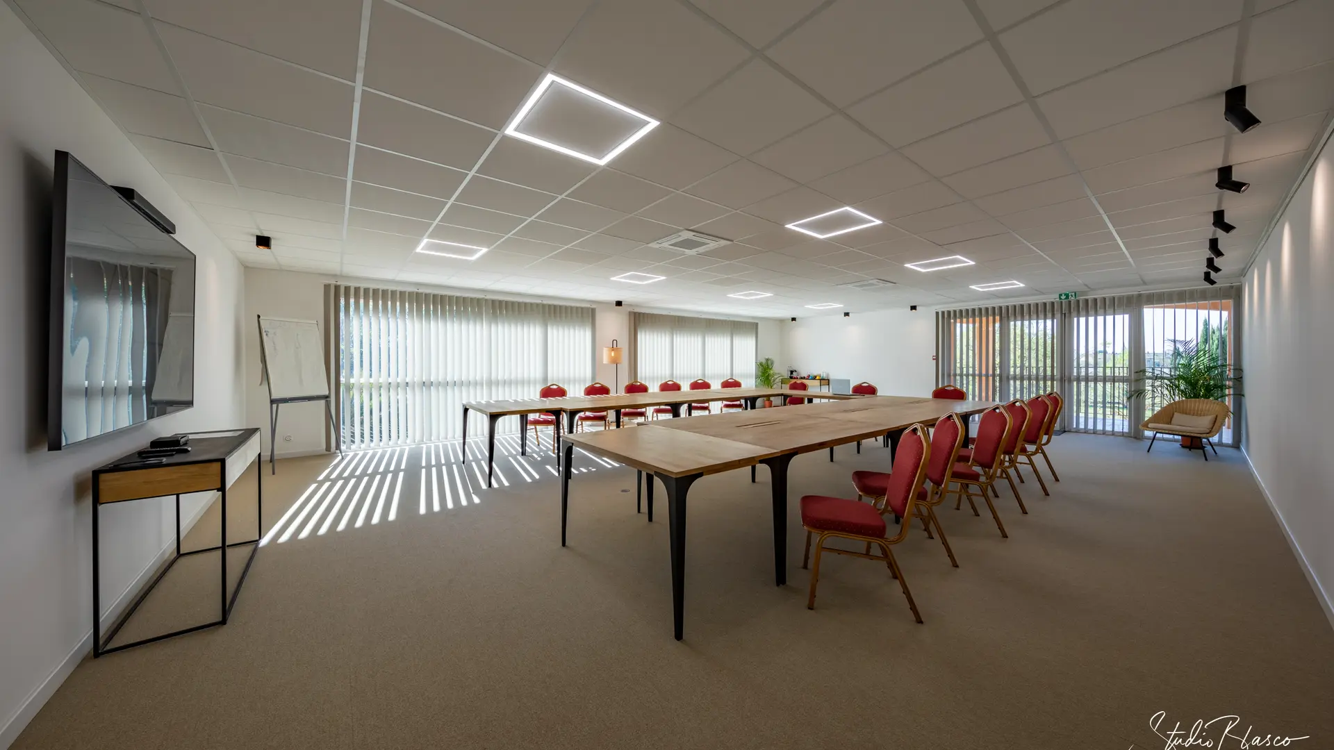 Espace Le Garden Restaurant_Althen-des-Paluds