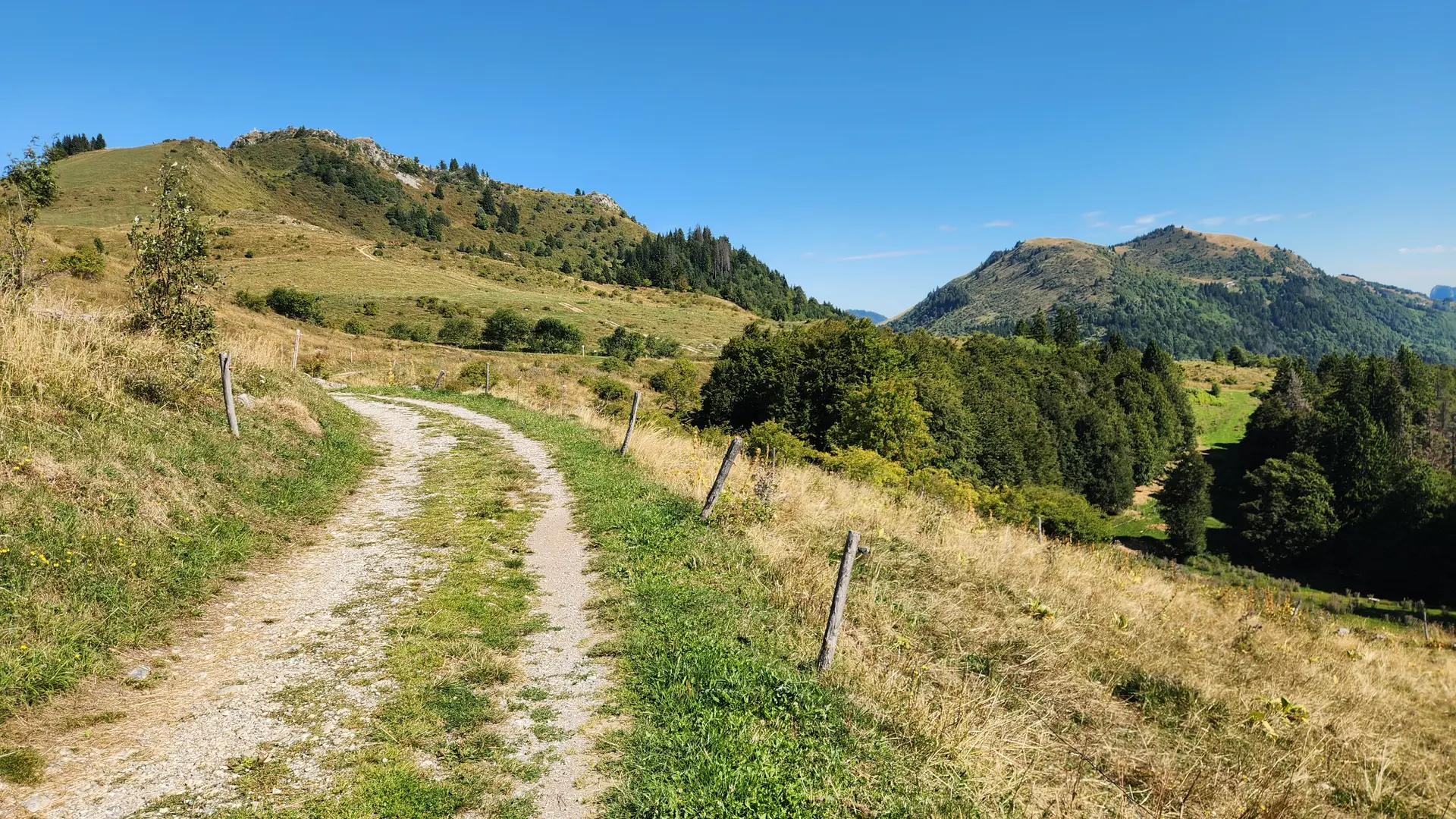 montée en direction de la pointe de miribel