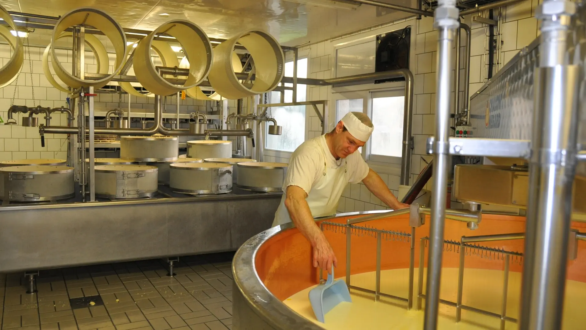 Le fromager en action