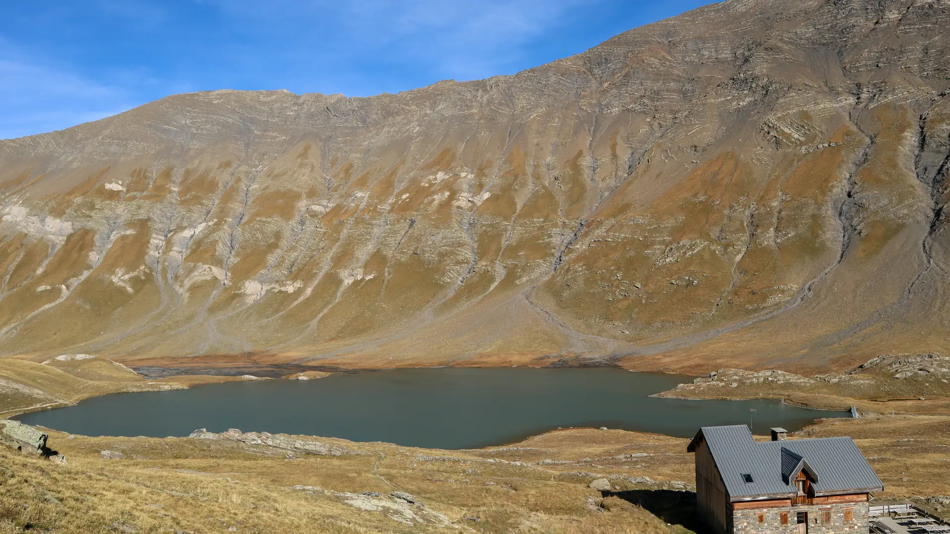 La boucle du Cruq des Aiguilles_Lac et refuge du Goléon