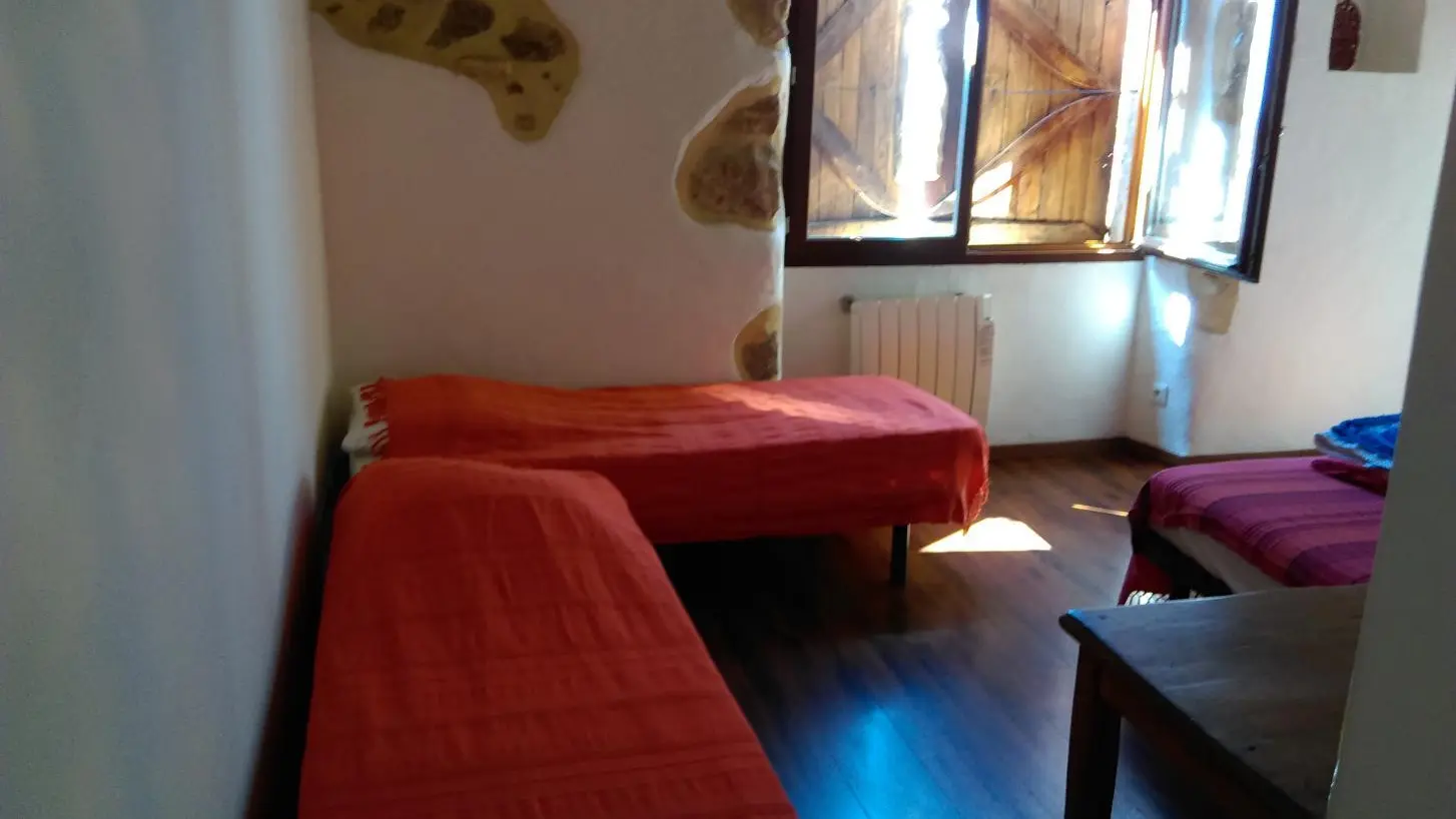 Chambre 1 lit double et 2 lits simples - L'Azur - Saint-Jeannet - Alpes-Maritimes