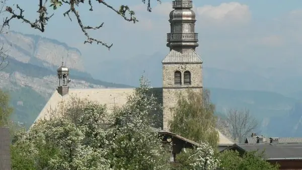 Le village,  plein de charme et d'authenticité.