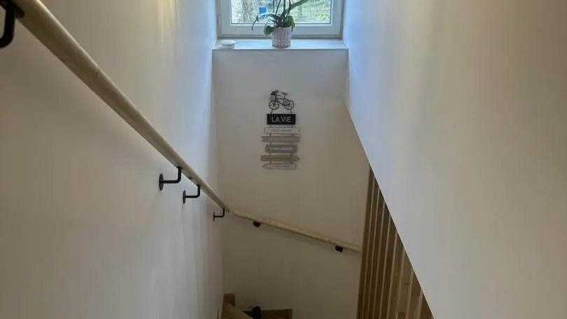 Escalier pour monter aux chambres