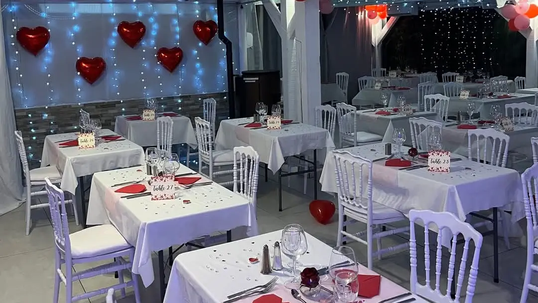 Décoration du restaurant spécial SAINT VALENTIN