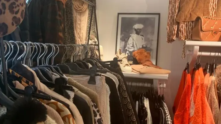 Boutique de vêtements, chaussures et accessoires pour FEMME