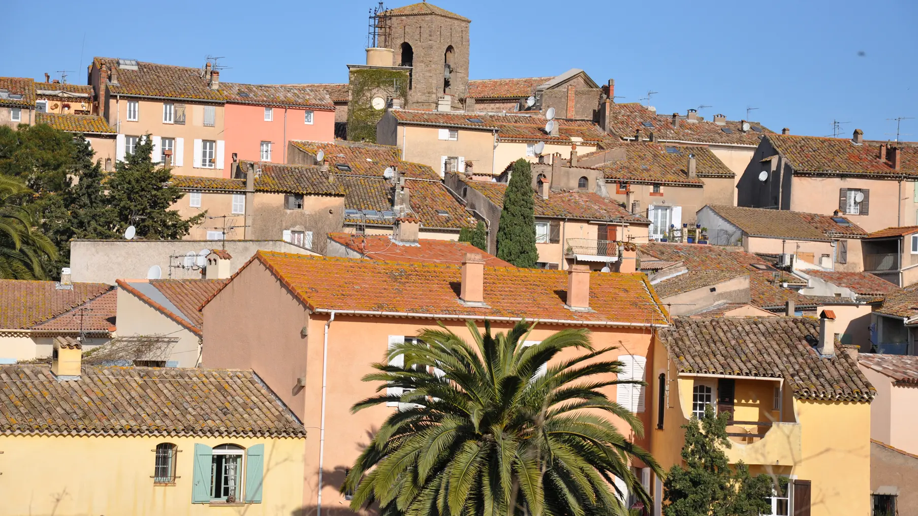 Le Village Roquebrune-sur-Argens