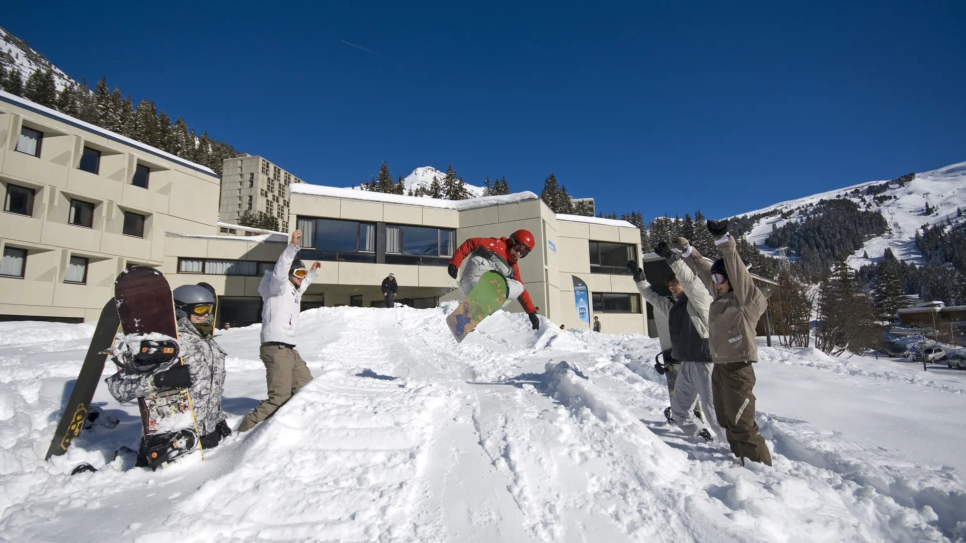 Devanture du centre UCPA