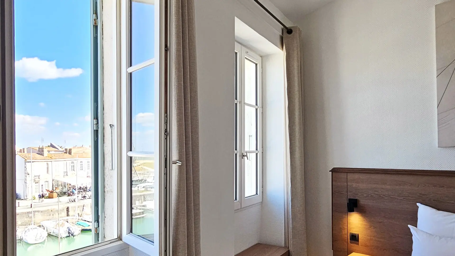 Double Supérieure Port