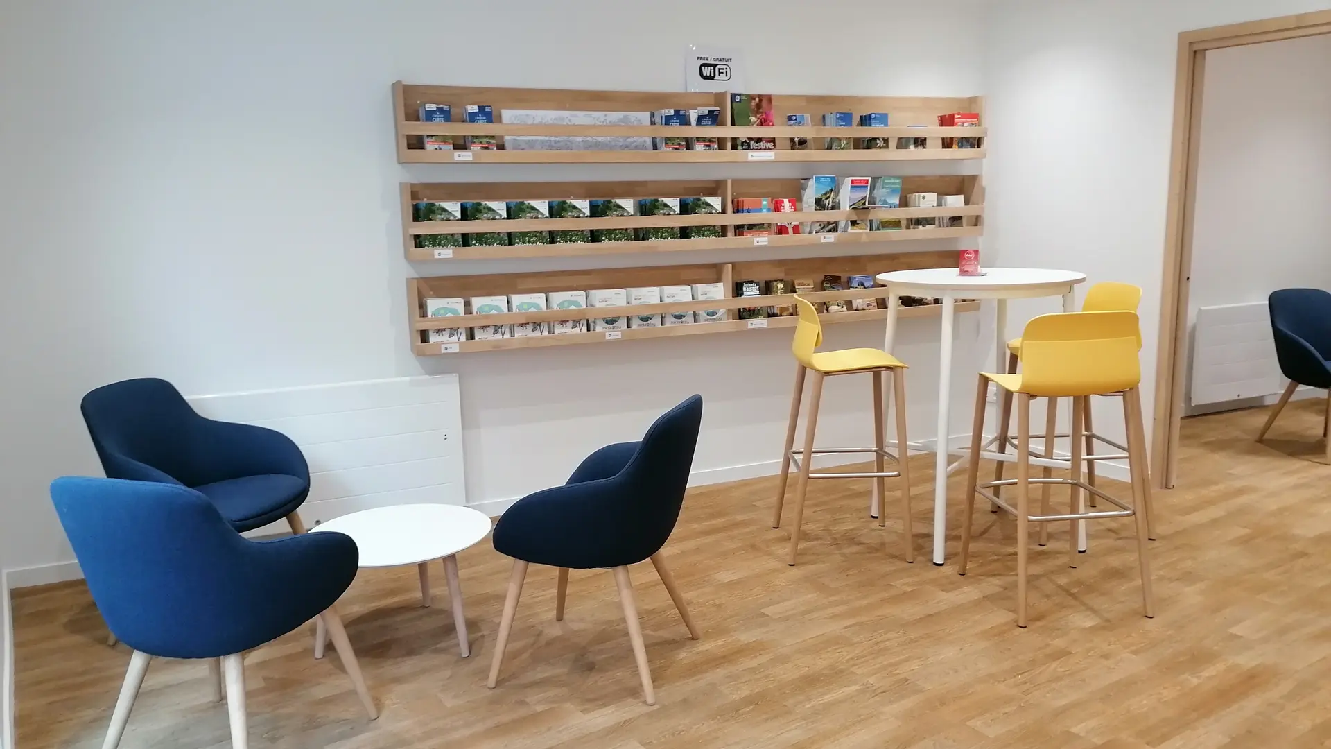 intérieur de l'office de tourisme