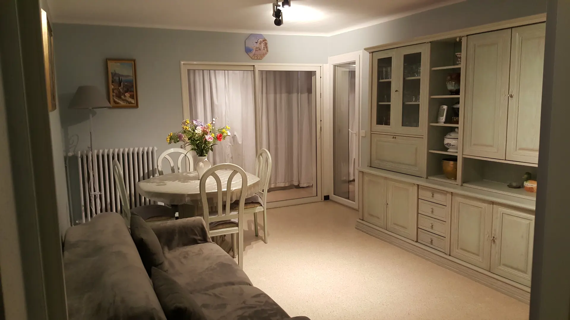 Appartement dans une résidence - Sauviou - Caquot Jean-Claude