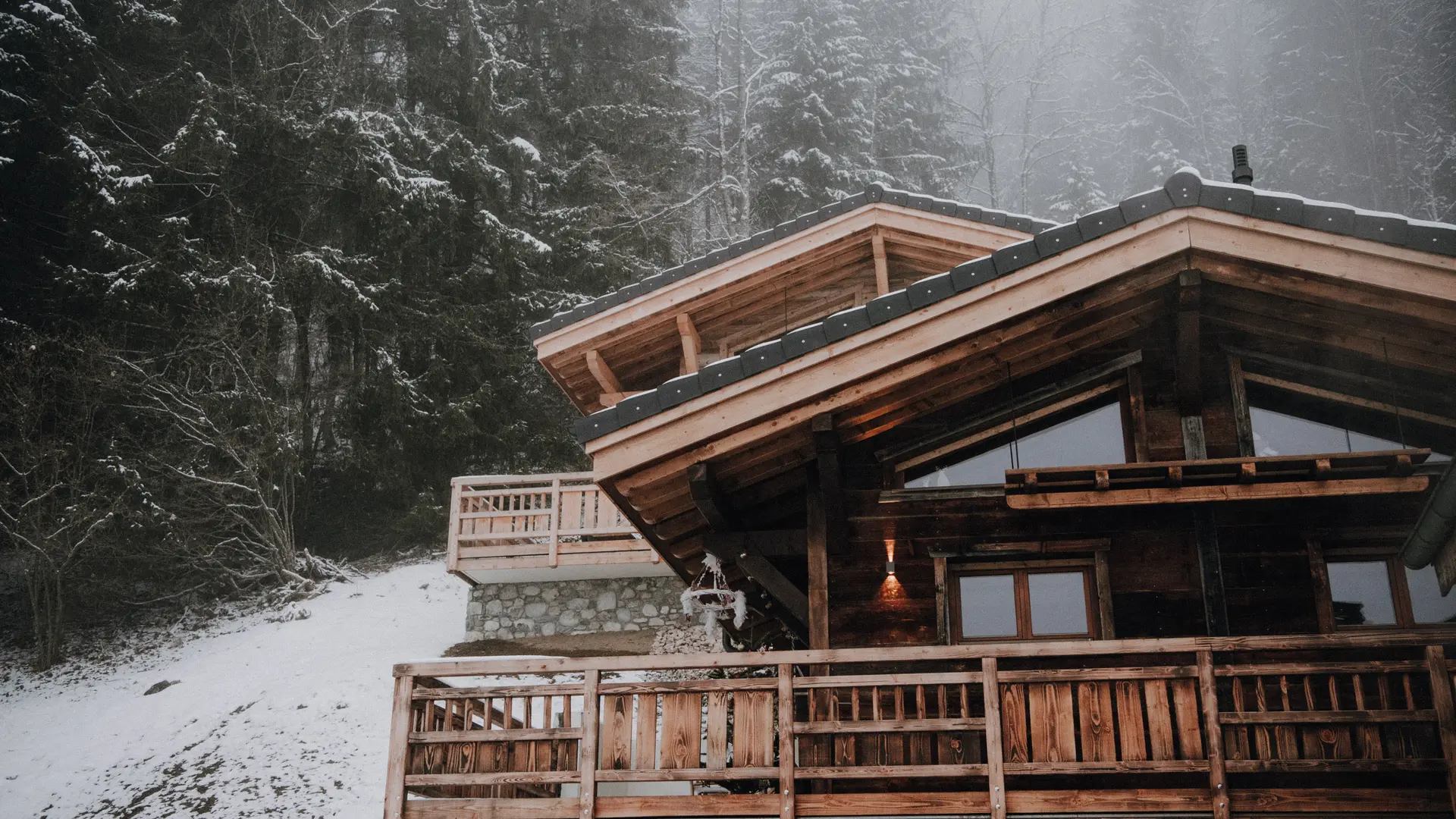 Chalet-en-hiver-Explora | Savoya Lodges_Châtel