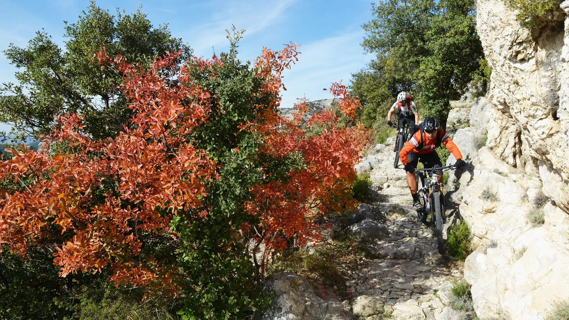 GTV VTT Etape 9 - De Lauris à Mérindol