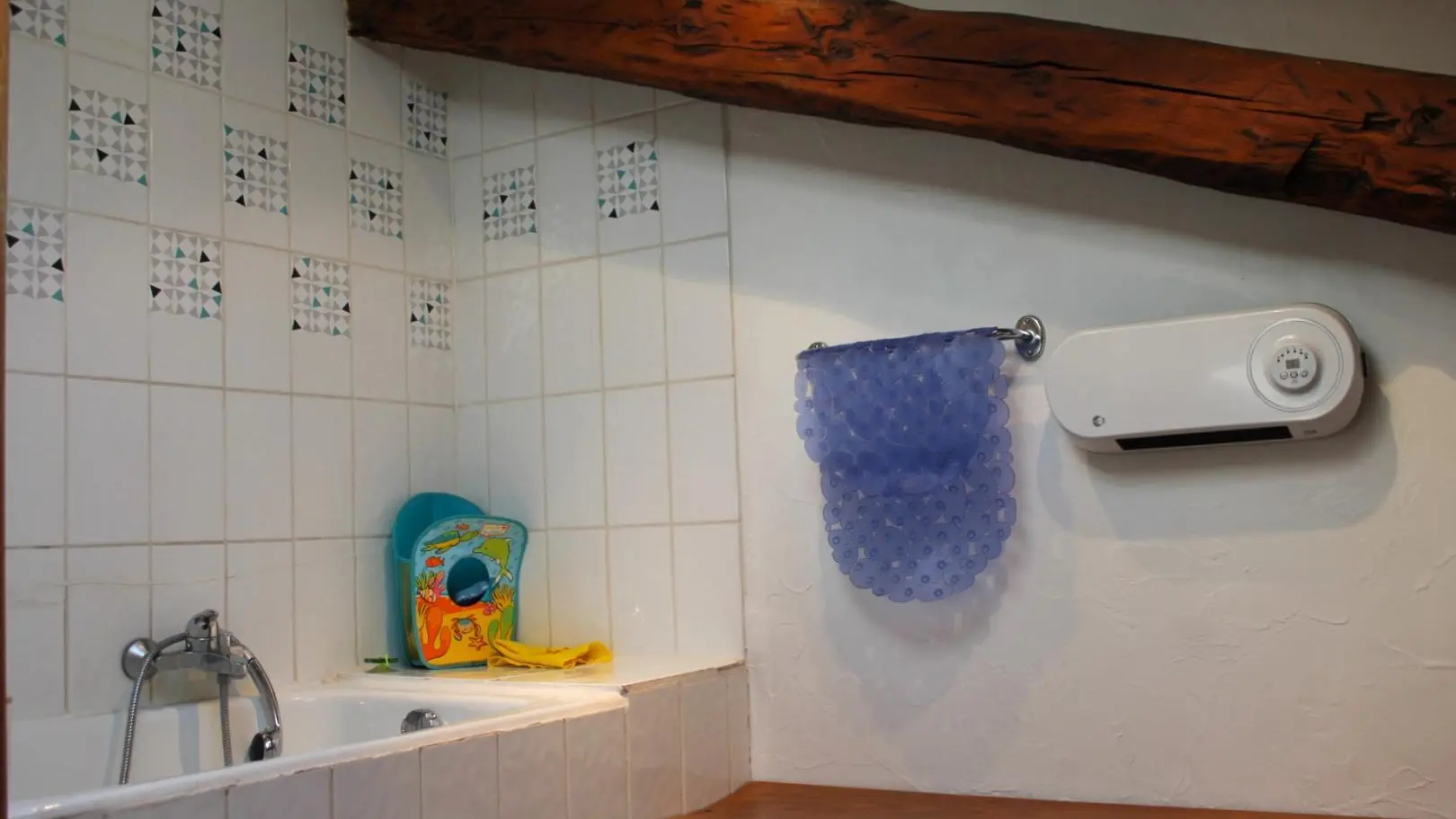 Le Gîte du Four-Salle d'eau étage-Saint-Martin-Vésubie-Gîtes de France des Alpes-Maritimes
