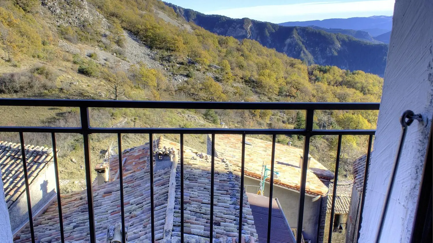 Gîte l'Auvarois 1 - AUVARE - Balconet sur Séjour -Gîtes de France Alpes- Maritimes