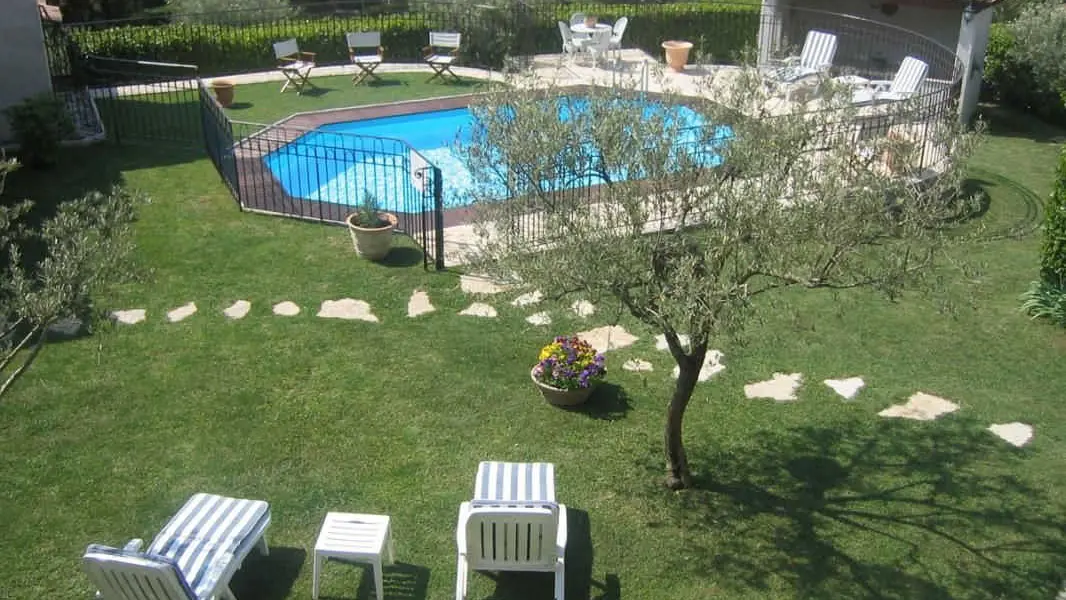 Gîte La Casalsole-Jardin et Piscine-La Roquette sur Siagne-Gîtes de France Alpes-Maritimes.