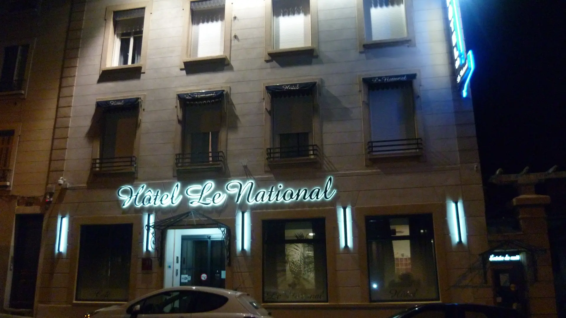 Façade