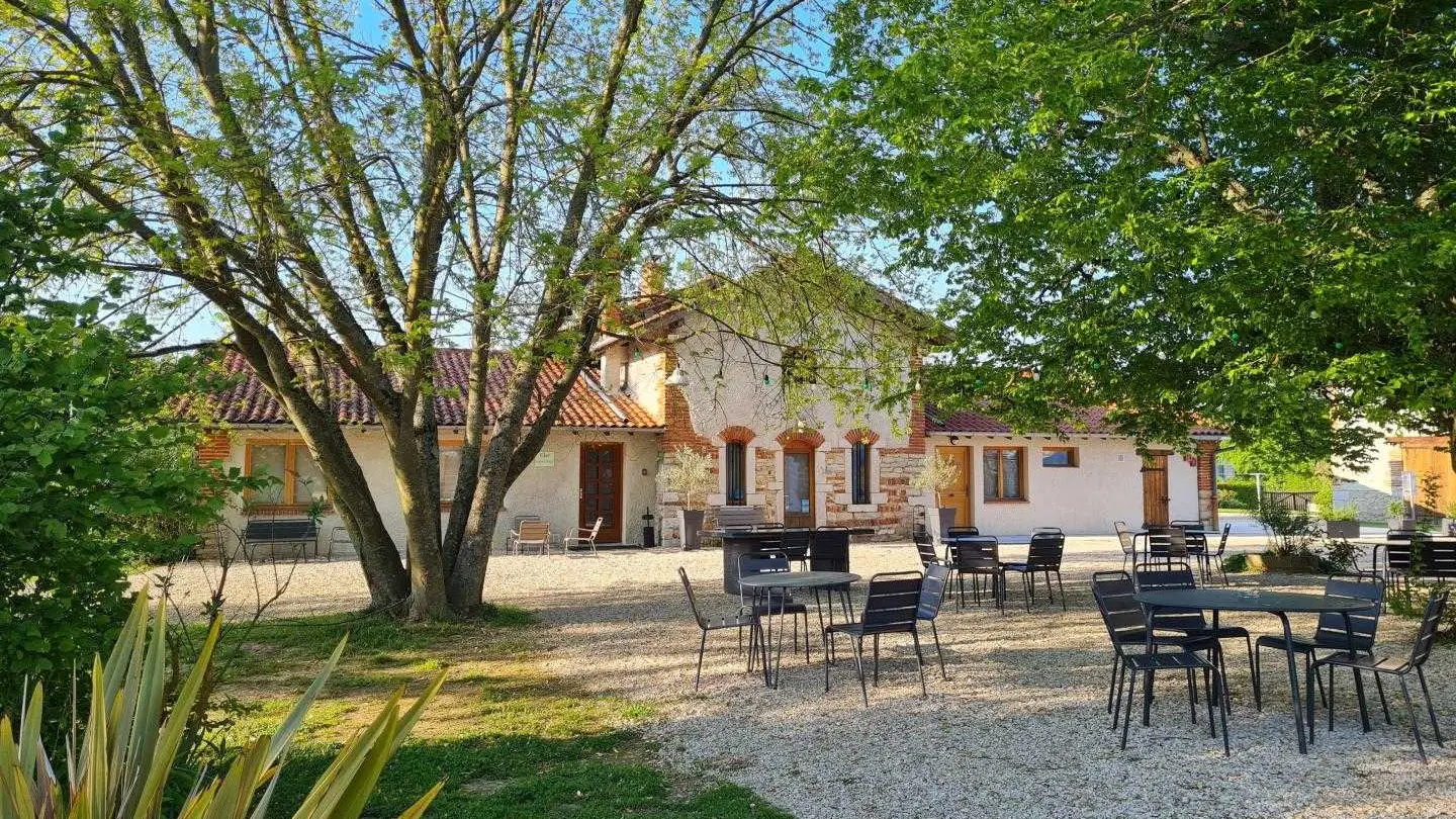 Devant le gîte