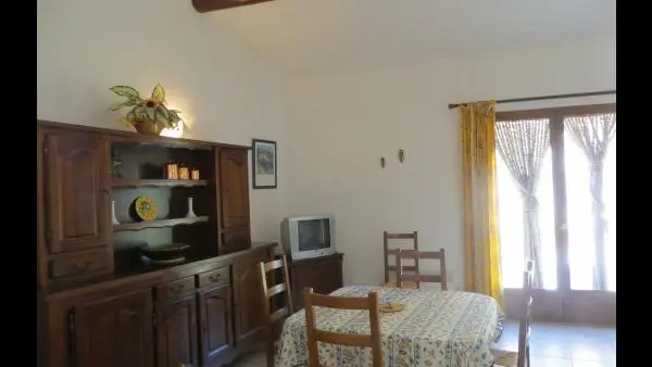 loriolagnes@gmail.com