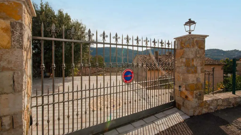 Gîte Villa Marito-Parking-Le Bar sur Loup-Gîtes de France Alpes-Maritimes