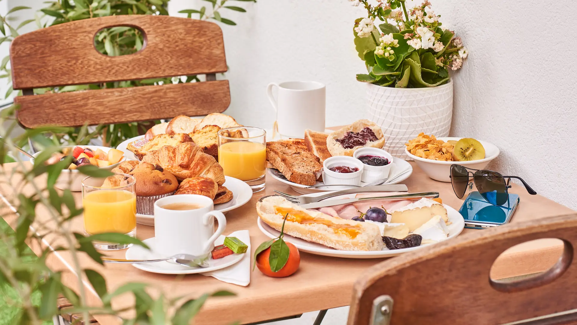 Terrasse petit-déjeuner