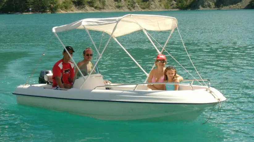 Bateau à moteur Biké Beach