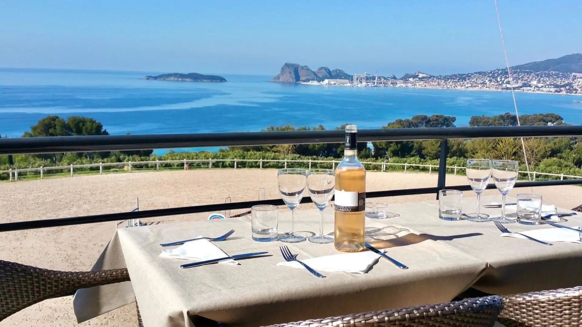 La Ferme Auberge La Baie des Anges