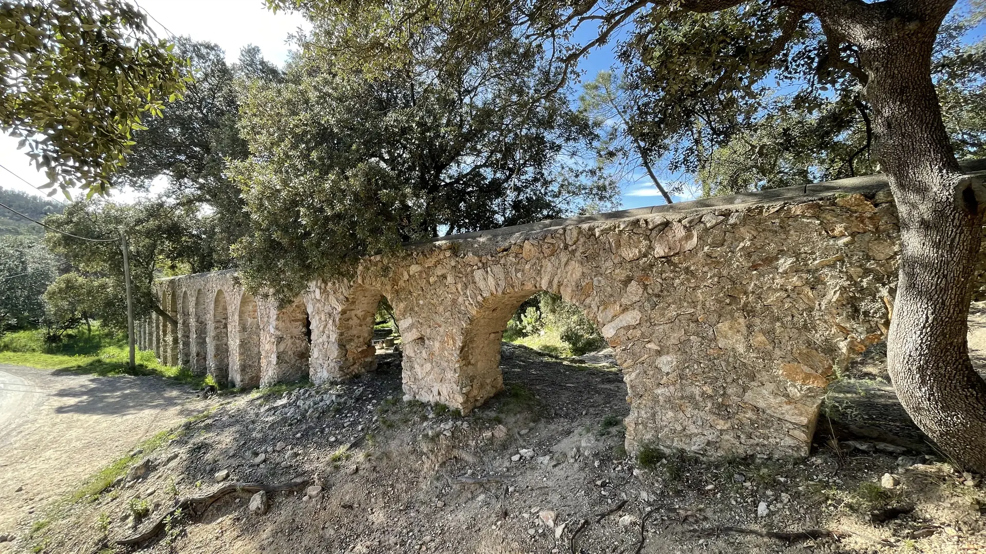 Aqueduc 25 ponts