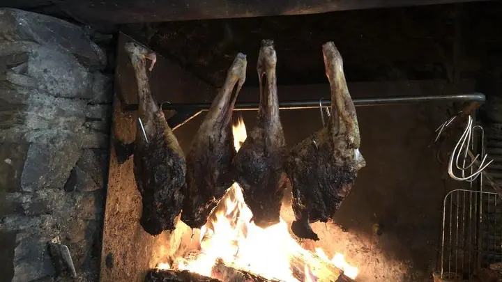 Gigot à la cheminée