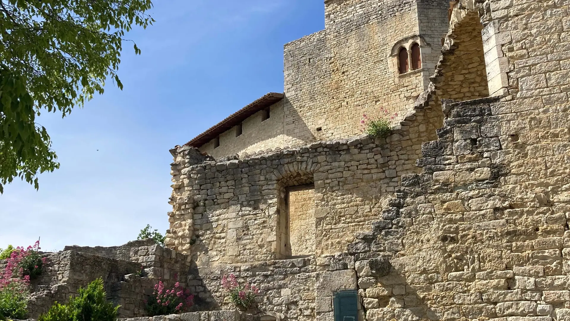 Le Pöet Laval
