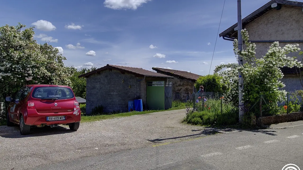 Vue depuis le gîte sur le 