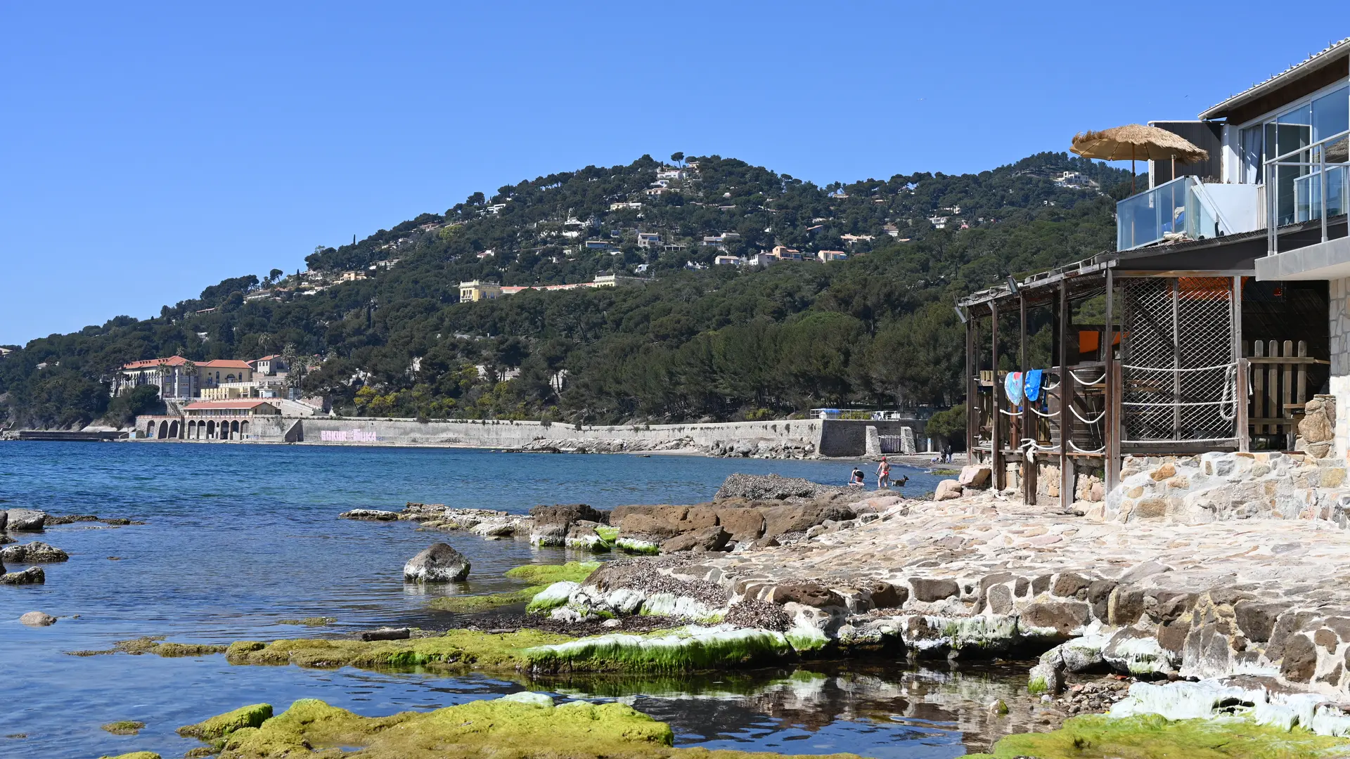 Les chambres, pieds dans l'eau